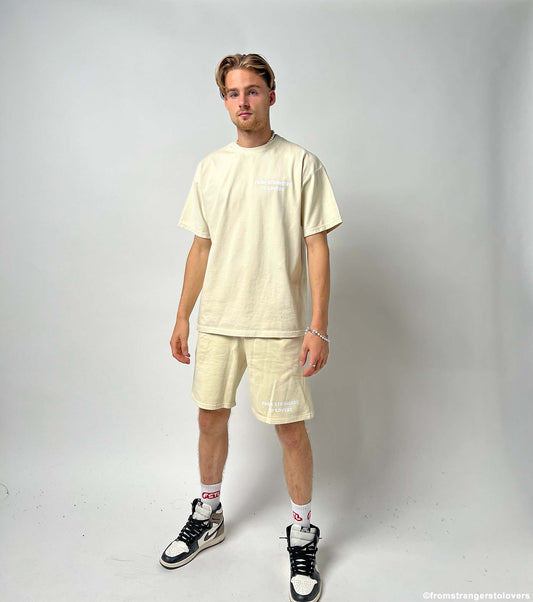 FROM STRANGERS TO LOVERS BASIC SHORTS - CREAM